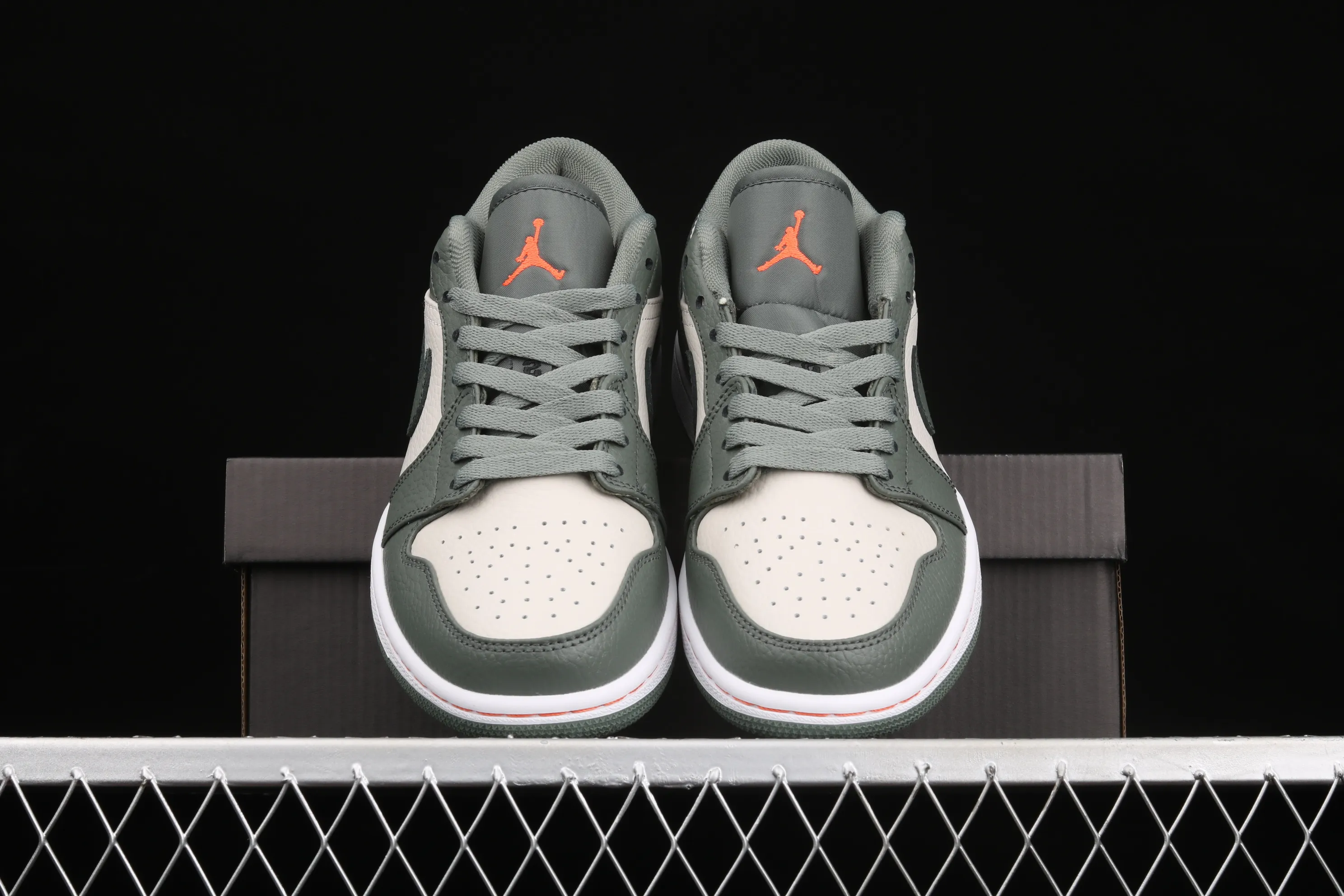 All categories Air Jordan Jordan series basketball shoes Air Jordan 1 Low Air Jordan 1 Low AJ1 Joe 1 low-top cultural and leisure sports sneakers 553558-121